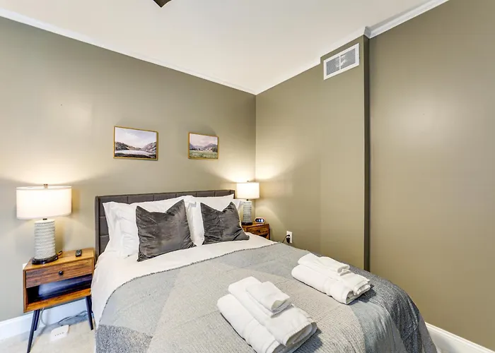 Holiday home 1 Mi To Dtwn: Walkable Gem In *